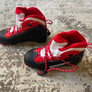 Kids Rossignol cross-country ski boots